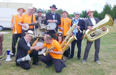 Armdr&uuml;cken mit Magpie Dixie Quirla 2012